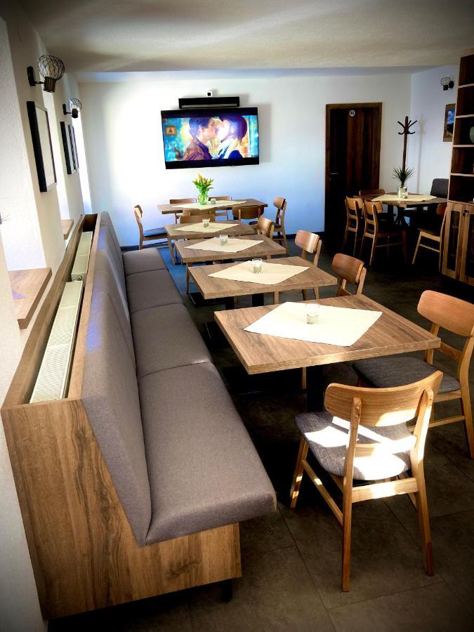 Aurelia Hotel โดโนวาลี ภายนอก รูปภาพ